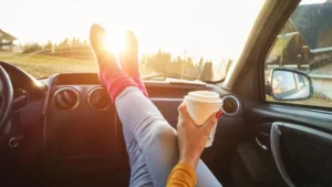 Astuces pour des porte-gobelets propres en road trip