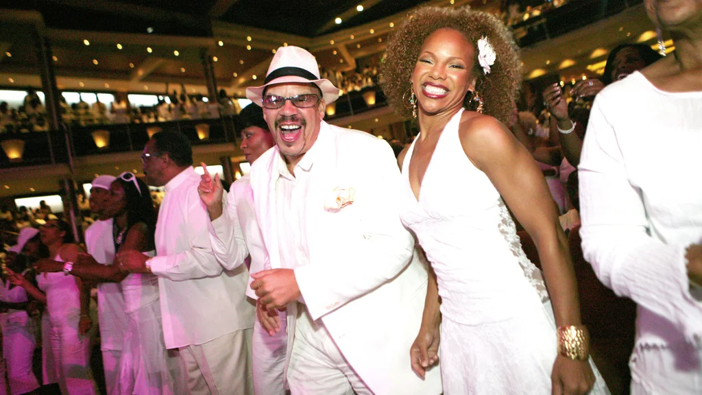 Découvrez la croisière festive de Tom Joyner pour s'amuser en mer