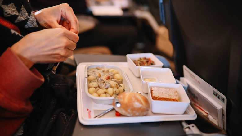 Plateau repas en avion