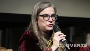 L'astuce simple de Pauline Frommer pour se fondre dans la masse et voyager en toute sécurité