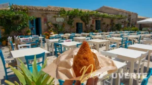 Ce village côtier méconnu en Sicile est le paradis des amateurs de fruits de mer